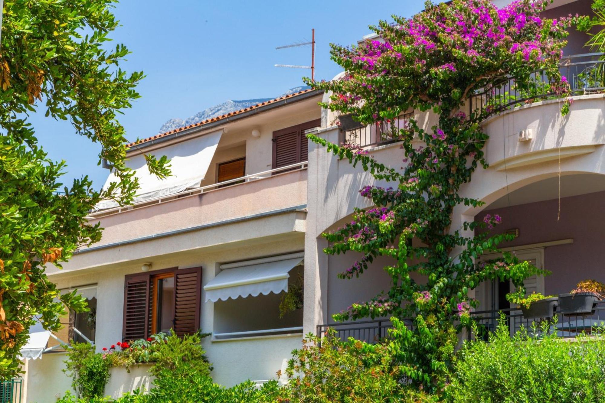 City Center Ana Apartments Makarska Exterior photo