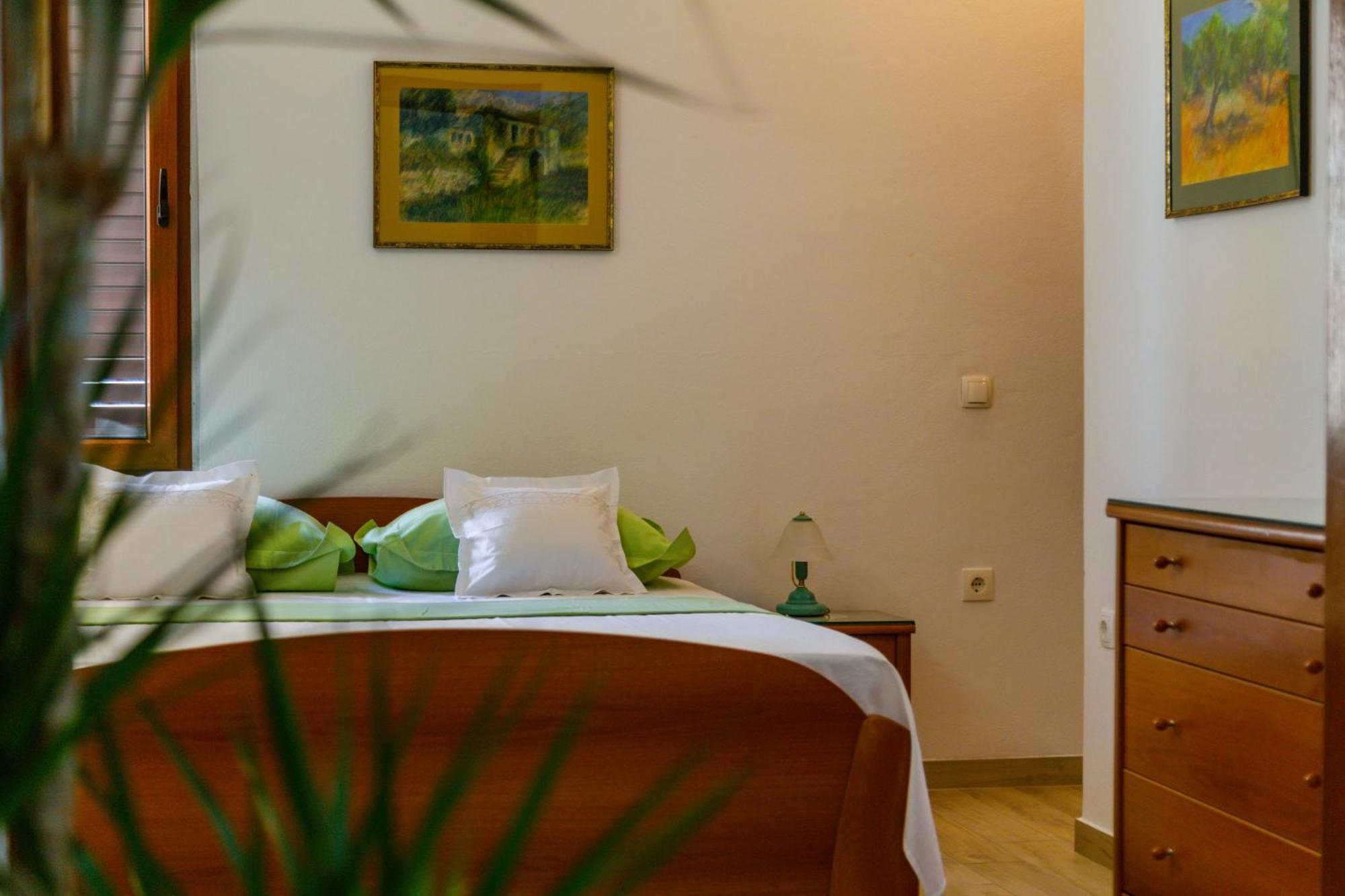 City Center Ana Apartments Makarska Exterior photo
